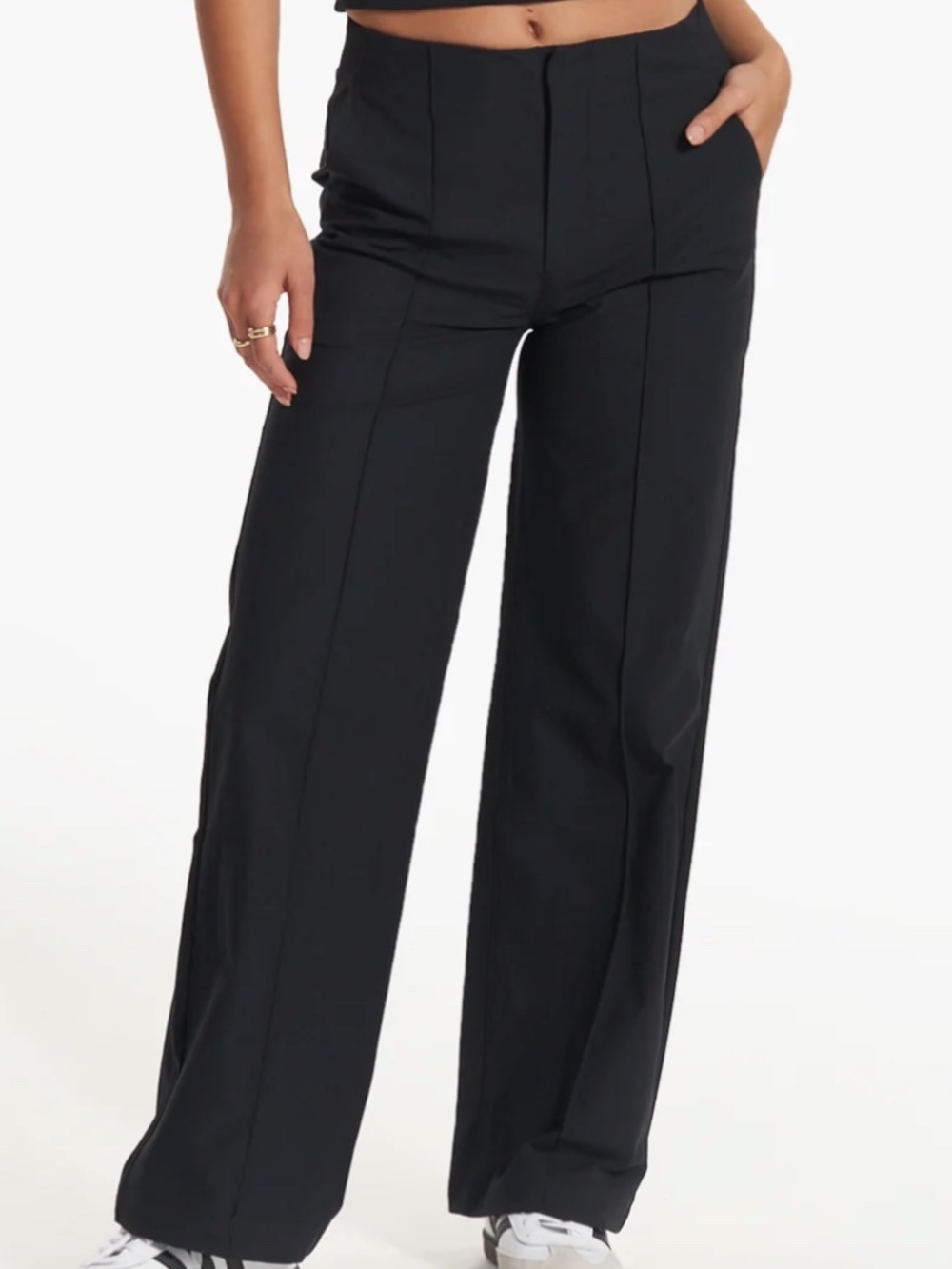 Vuori Womens Meta Wideleg, Trouser Pants, Black, Sz Medium, Short Inseam 29"